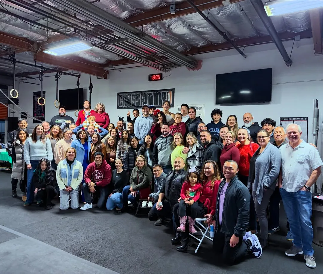 CrossFit MYO community holiday celebration